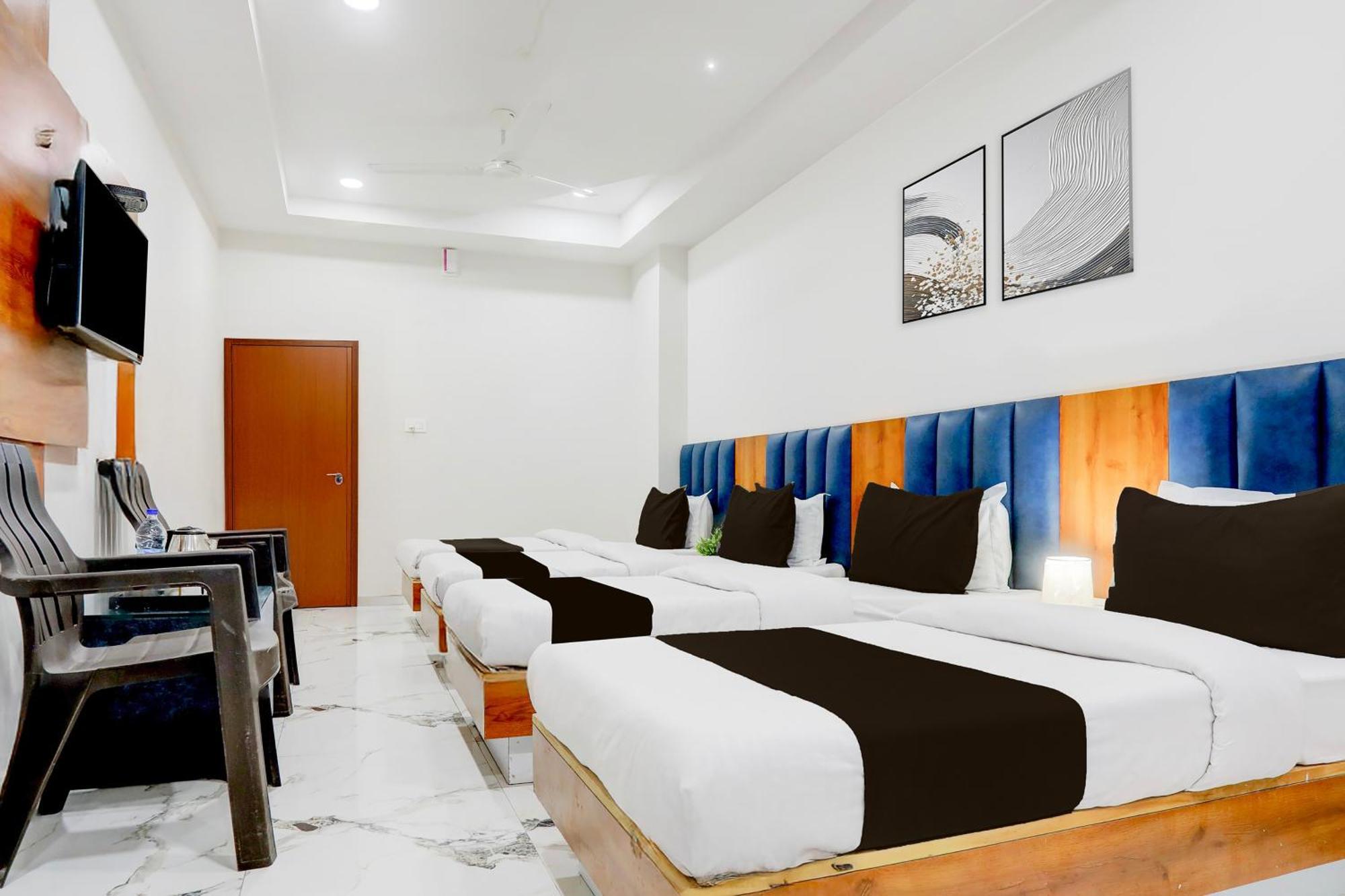 Super Townhouse Ambaji Formerly Hotel Kardhar Inn Kültér fotó